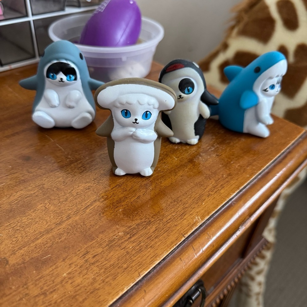Urban Outfitters Mofusand Blind Box - Picture 8 of 9